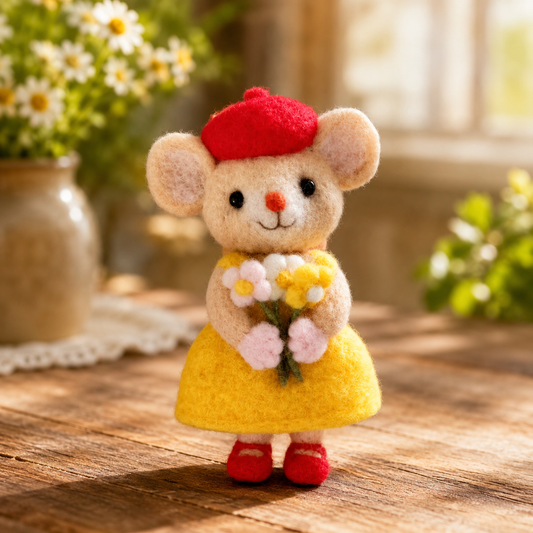 Felted Parisian Mouse Figurine – The Little Florist